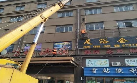 南城安装较高的门店招牌有什么好的方法？