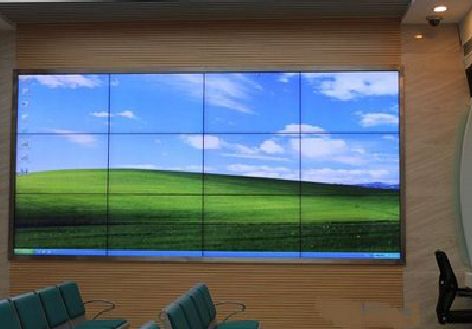 南城液晶拼接屏的另类用法。