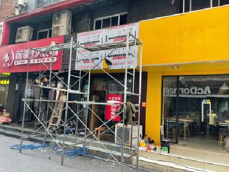 南城制作广告招牌如何避免它发黄？